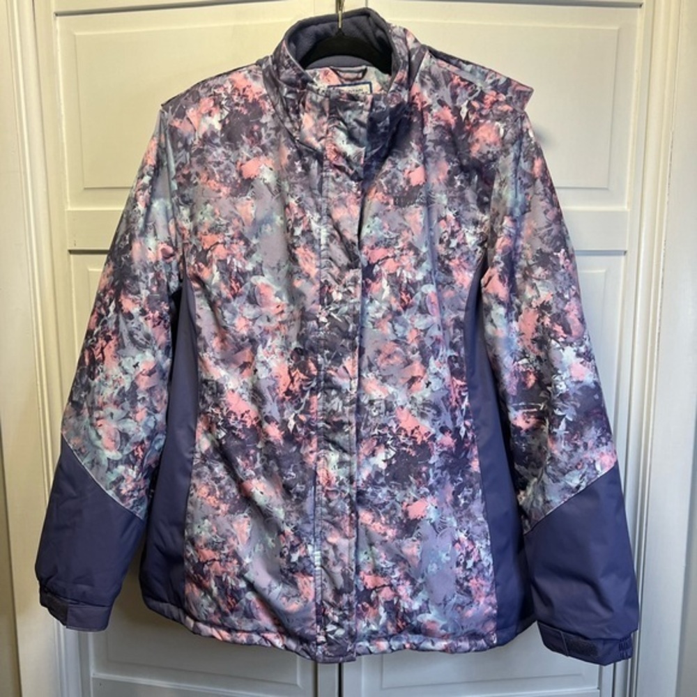 Mountain Hardware Dawn Women’s Ski Jacket Size Women’s 18 Color Pink & Purple